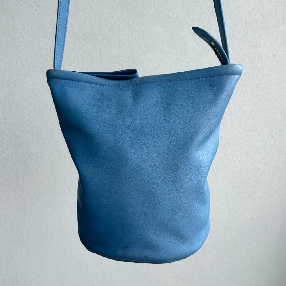 Mansur Gavriel Zip Leather Bucket Bag in Lago/Light Blue